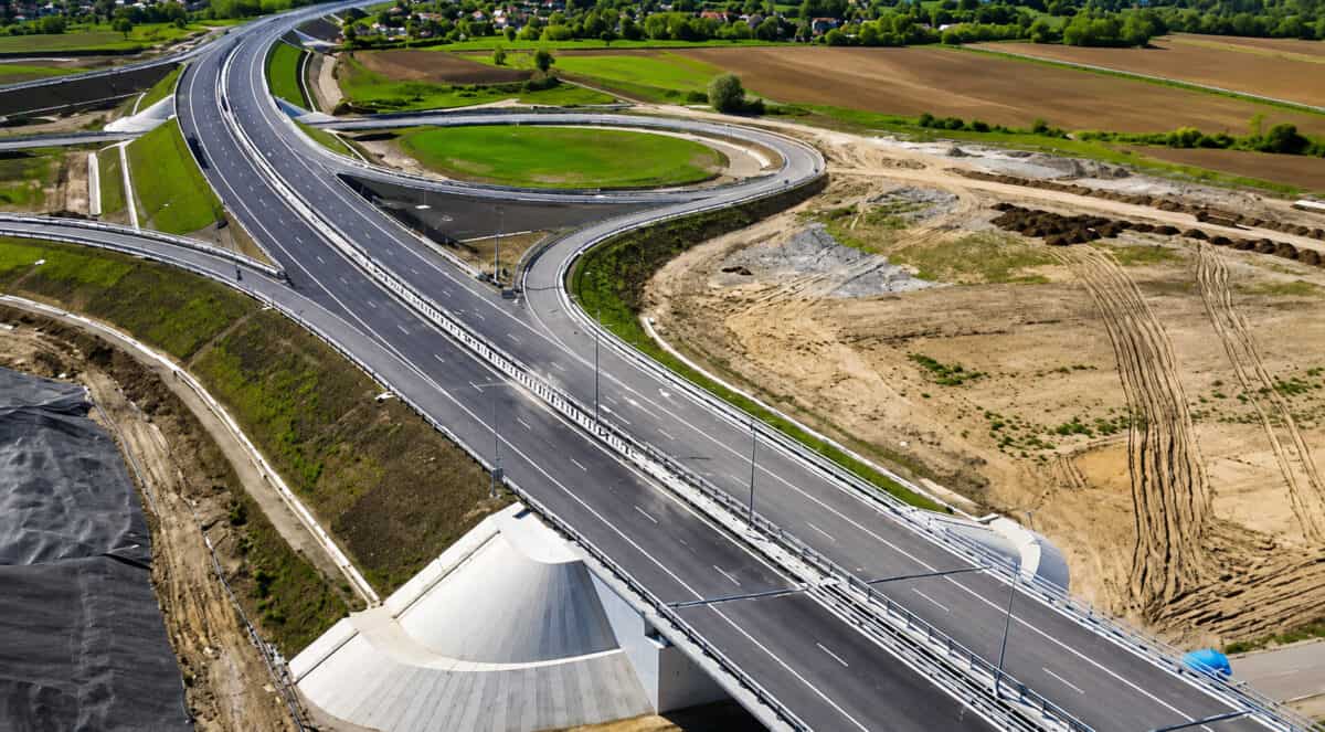 Se deschide un nou tronson de autostradă în Transilvania. De marți se circulă pe 12 kilometri
