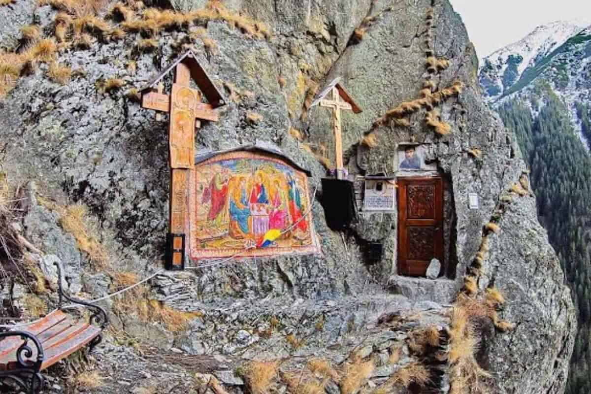 Valea Sâmbetei păstrează amintirea partizanilor anticomuniști din Munții Făgăraș