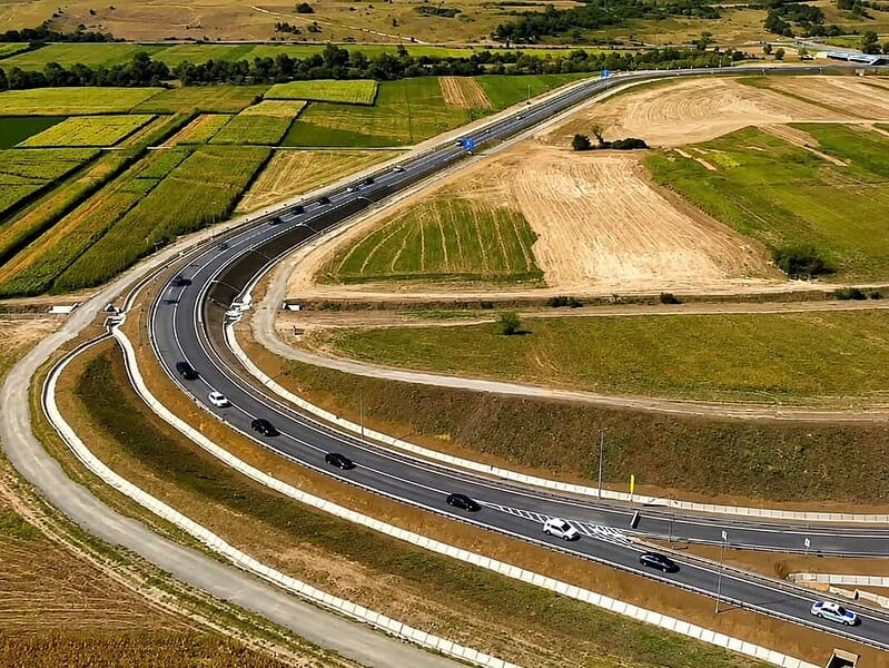 Autostrada Transilvania se extinde cu 12 kilometri între Zimbor și Poarta Sălajului