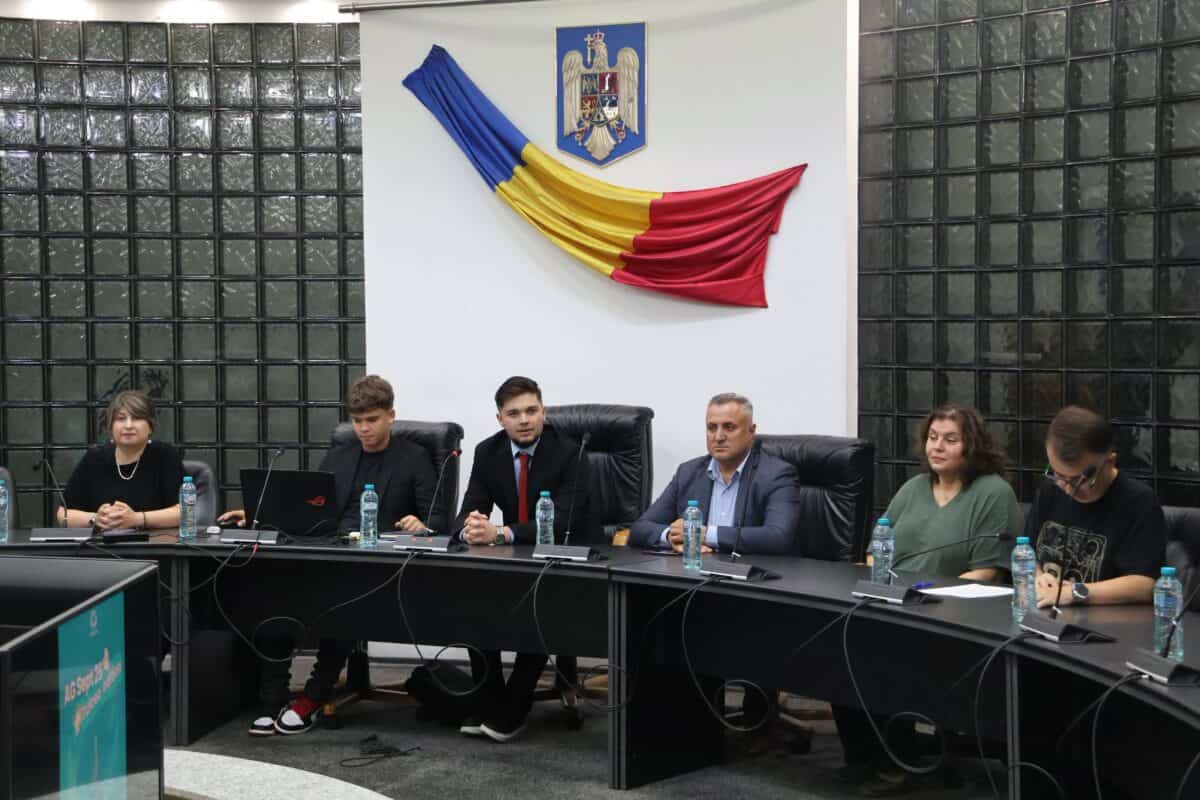Elevii din Tulcea vor să-și facă vocea auzită. Prima întâlnire din noul an școlar