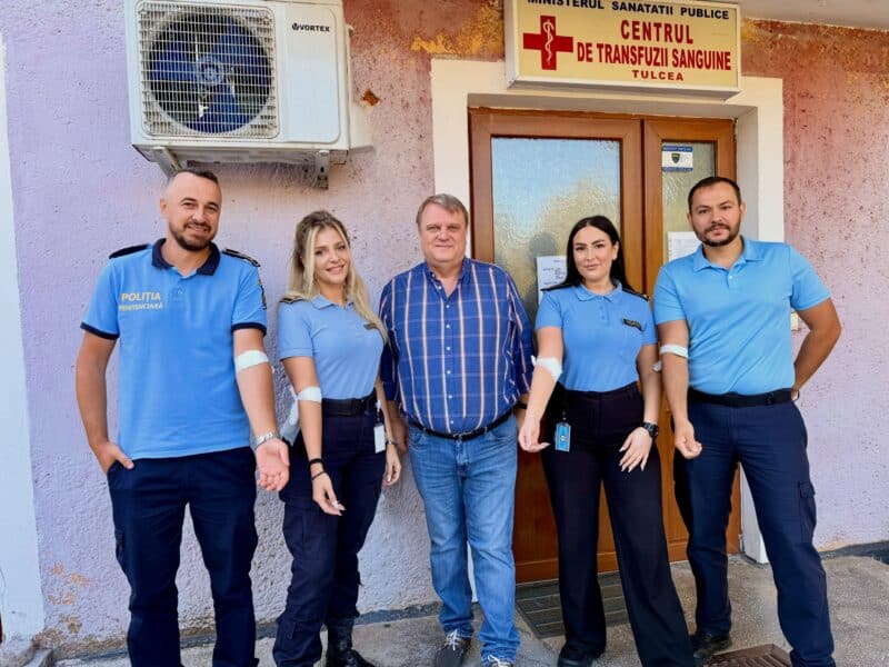 Mobilizare la Tulcea. 35 de angajați ai Penitenciarului au donat sânge / foto