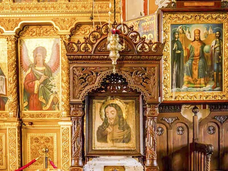 Legendele Tulcei (7) / Icoana soldatului de la Celic Dere: se curăță singură, spune tradiția
