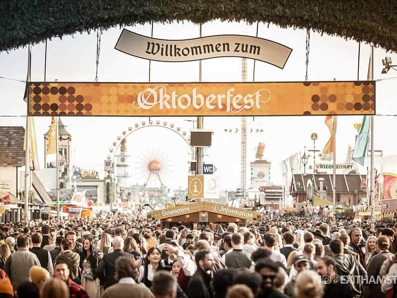 A început Oktoberfest la Munchen cu bere până la 15,90 euro litrul
