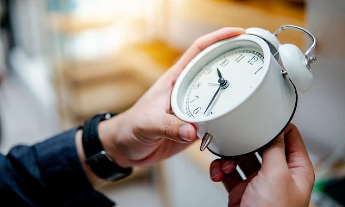 Ora de iarnă în 2026, când dăm ceasurile înapoi și ce dispozitive se actualizează singure