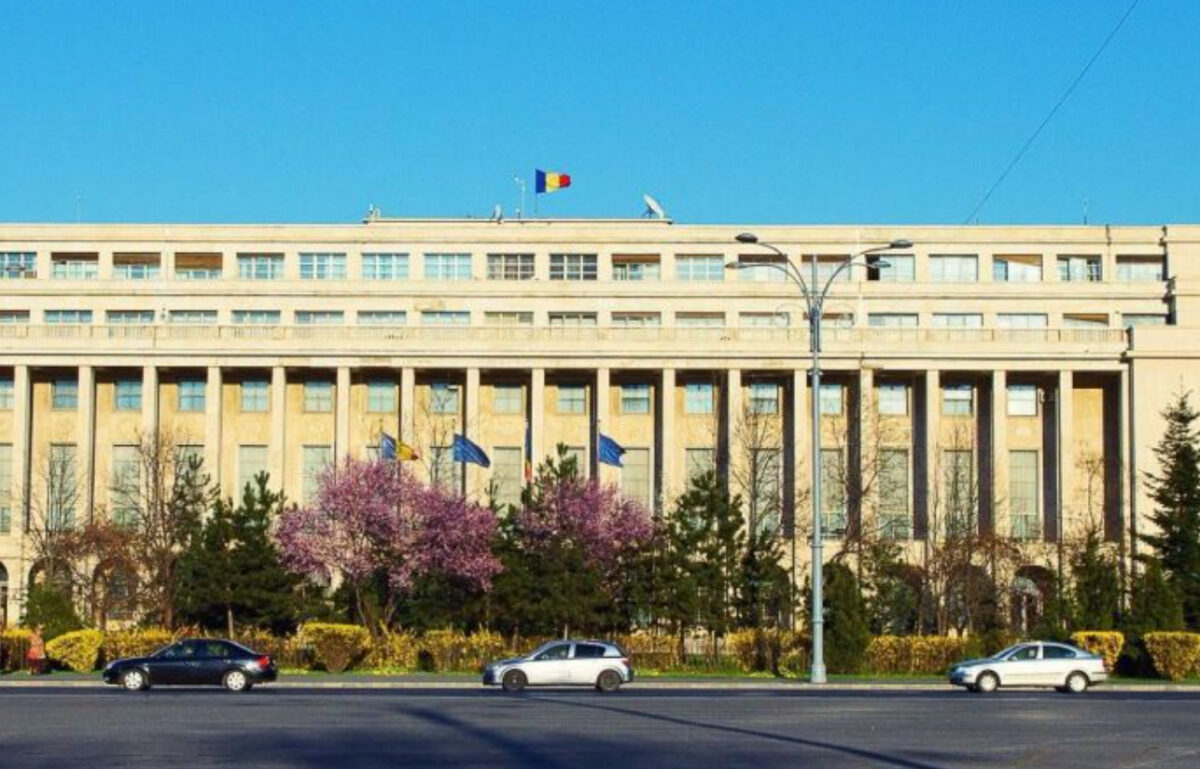 Guvernul publică date despre conducerea a 121 de companii de stat