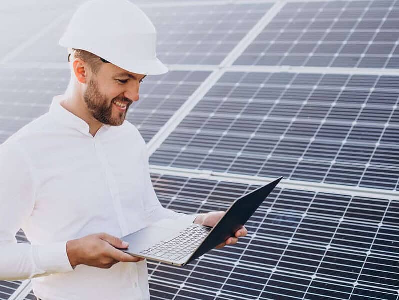 E.ON introduce prețuri sezoniere pentru energia prosumatorilor, mai mici vara și mai mari iarna