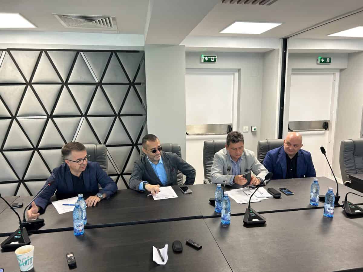 Babadag și Gavrilov, din nou blocate: Aquaserv rupe contractul cu constructorul