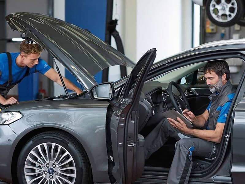 Ford recheamă peste 223.000 de mașini în service din cauza riscului de desprindere a rezervorului