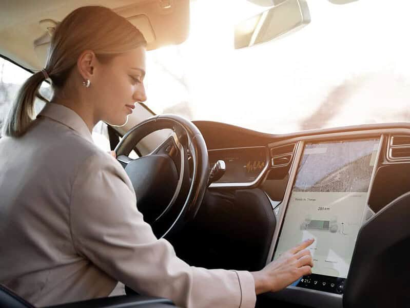 Tesla FSD Supervised ar putea fi aprobat în toată UE până în octombrie