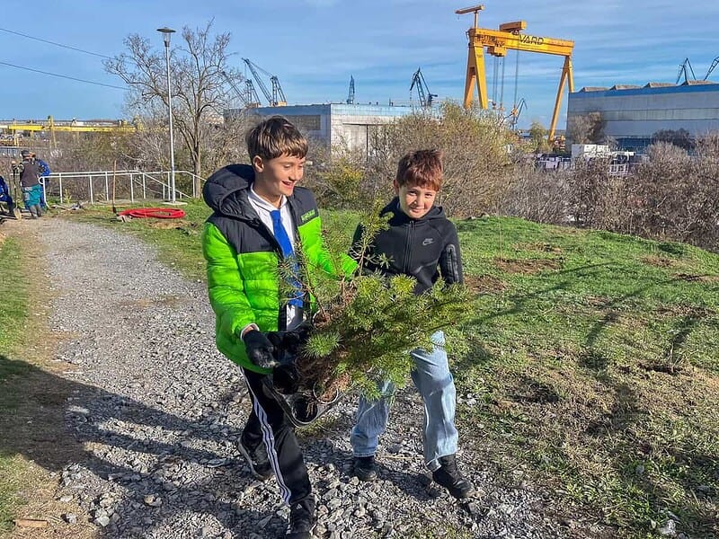 42.000 de dolari pentru ideile tinerilor din Tulcea. Granturi de până la 5.000