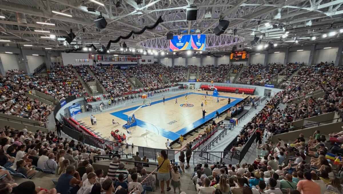 Danubius Arena Tulcea: curățenia poate costa până la 2,6 milioane lei în doi ani