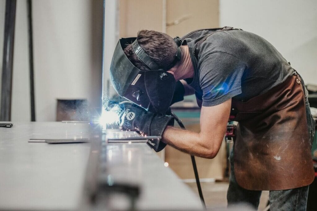 Locuri de muncă în Suedia pentru tulceni. Salarii de până la 35.000 de coroane și sprijin pentru relocare