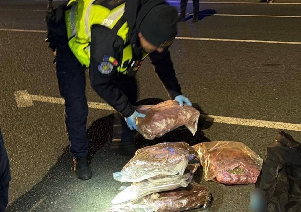 tânăr prins la Nădlac cu peste 7 kilograme de canabis