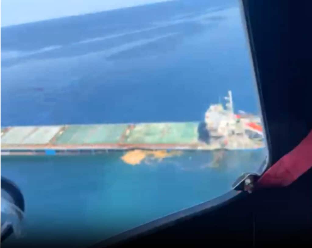 nava marea neagra UPDATE / Nava de la 30 de mile de Sfântu Gheorghe s-a scufundat. Doi morți