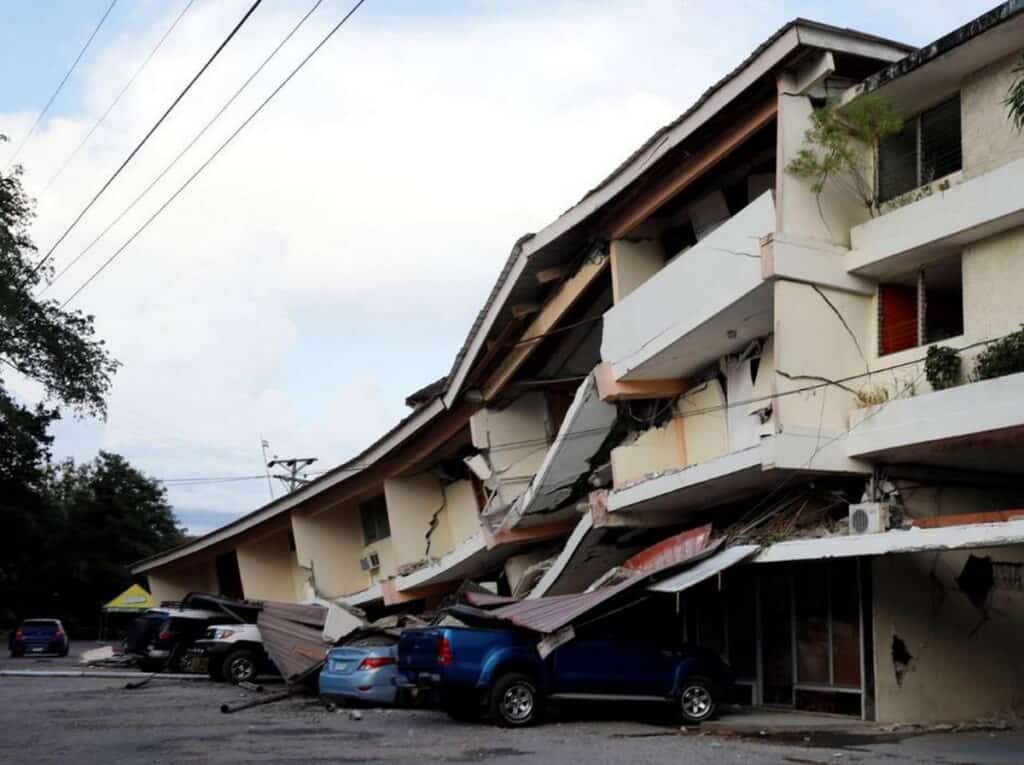 primele marturii dupa devastatorul cutremur din panama sunt in stare de soc si n Cutremur de 7,7 în Panama soldat cu zeci de răniți și pagube importante