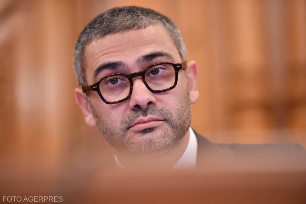 salariul minim ramane 4 325 de lei brut la 1 ianuarie 2027 discutia despre o maj Salariul minim rămâne 4.325 de lei brut la 1 ianuarie 2027